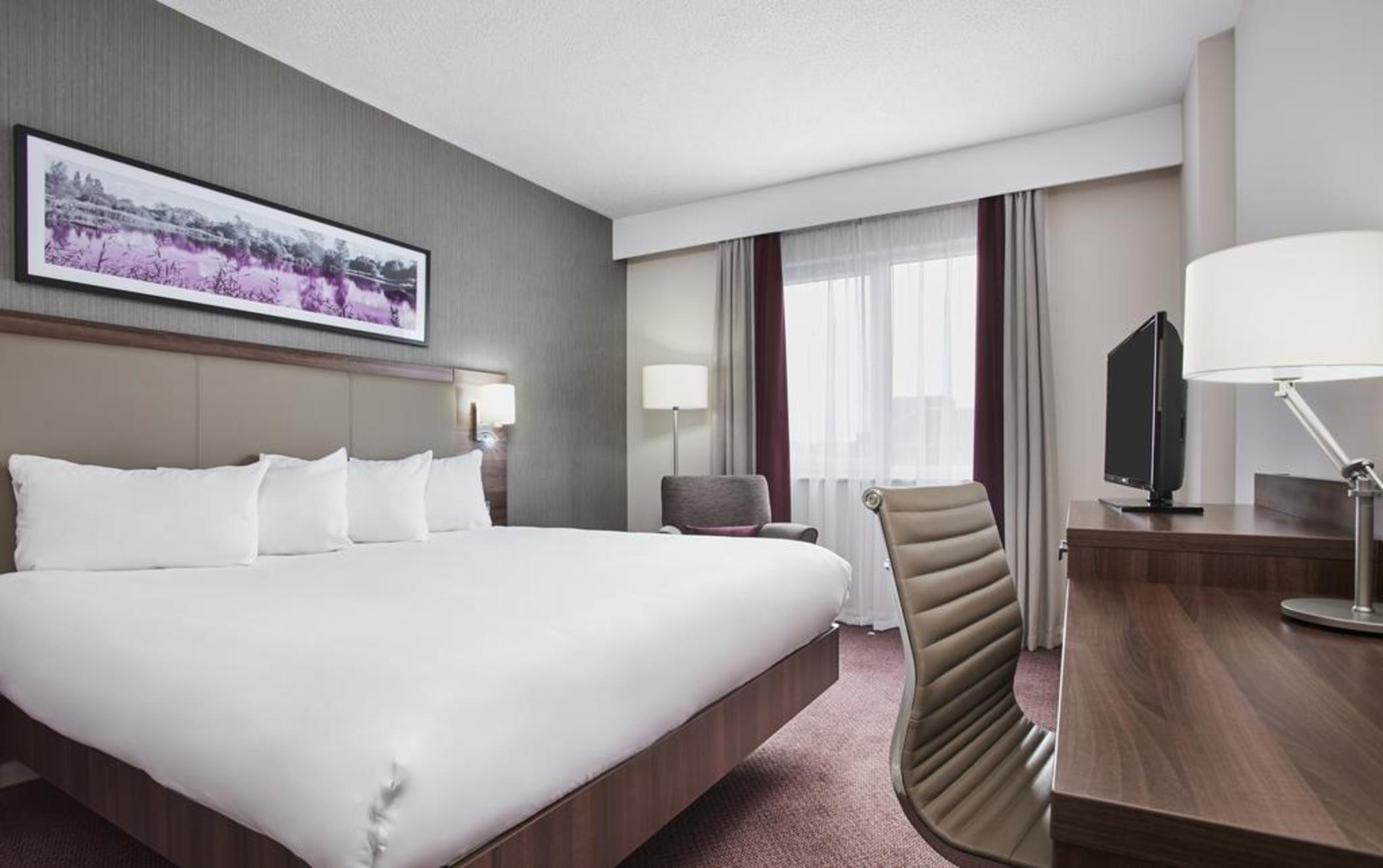 Leonardo Hotel Derby Bagian luar foto
