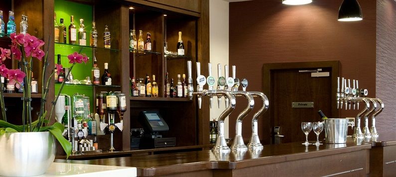 Leonardo Hotel Derby Bagian luar foto